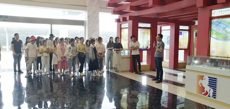 三亿体育注册登录